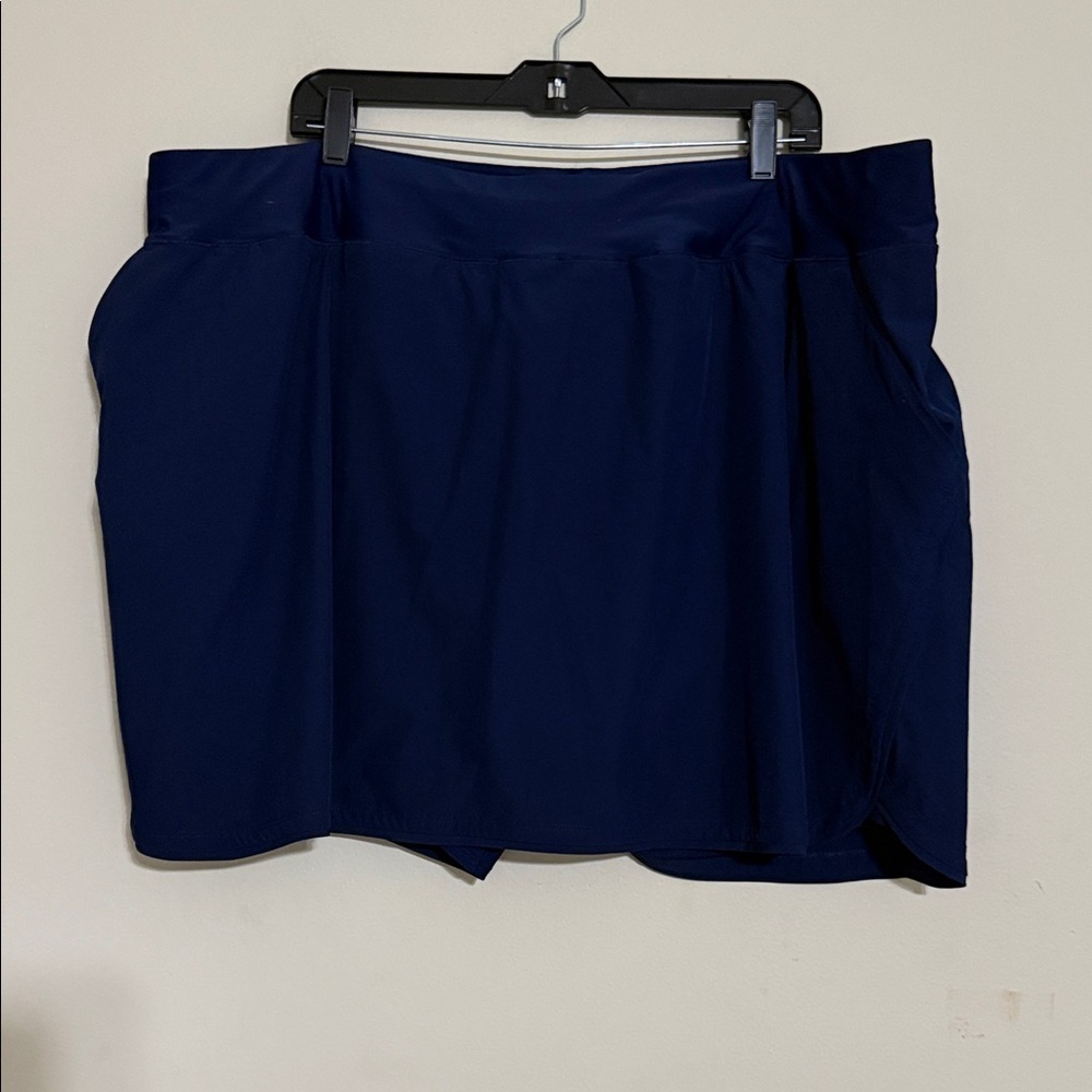 Lands end Navy Blue Skort women 26w performance hiking training casual soft